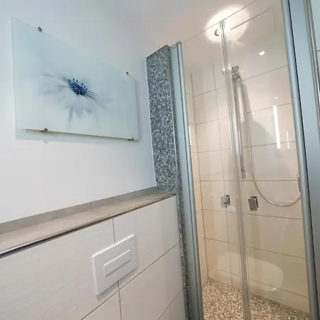 贝克旅馆 招待所 居特斯洛